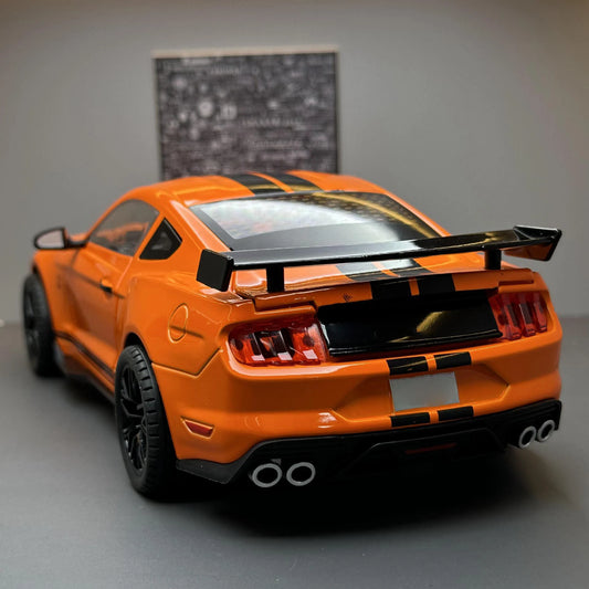 Large 1:18 Ford Mustang GT500 Miniatures Alloy Diecast Metal Vehicle Model Collectibles Sound Light Toys Car Gifts For Kids Boys